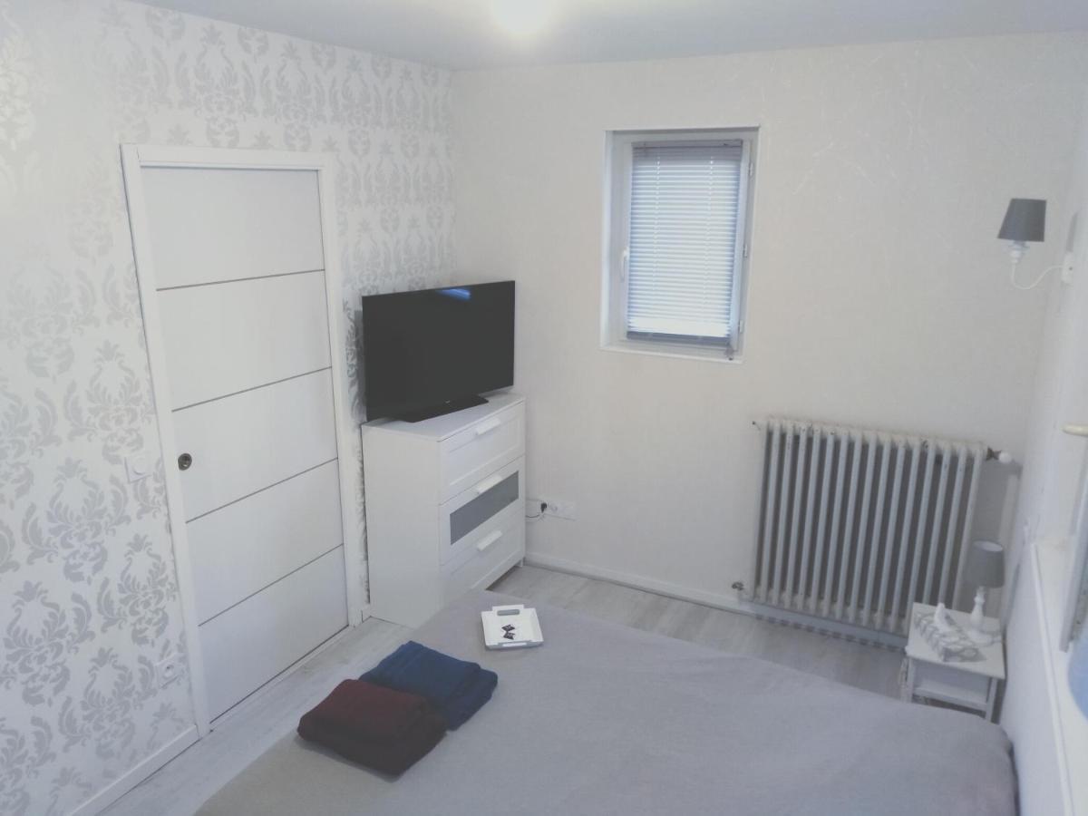 Chambre Myosotis Romans-sur-Isere Bagian luar foto